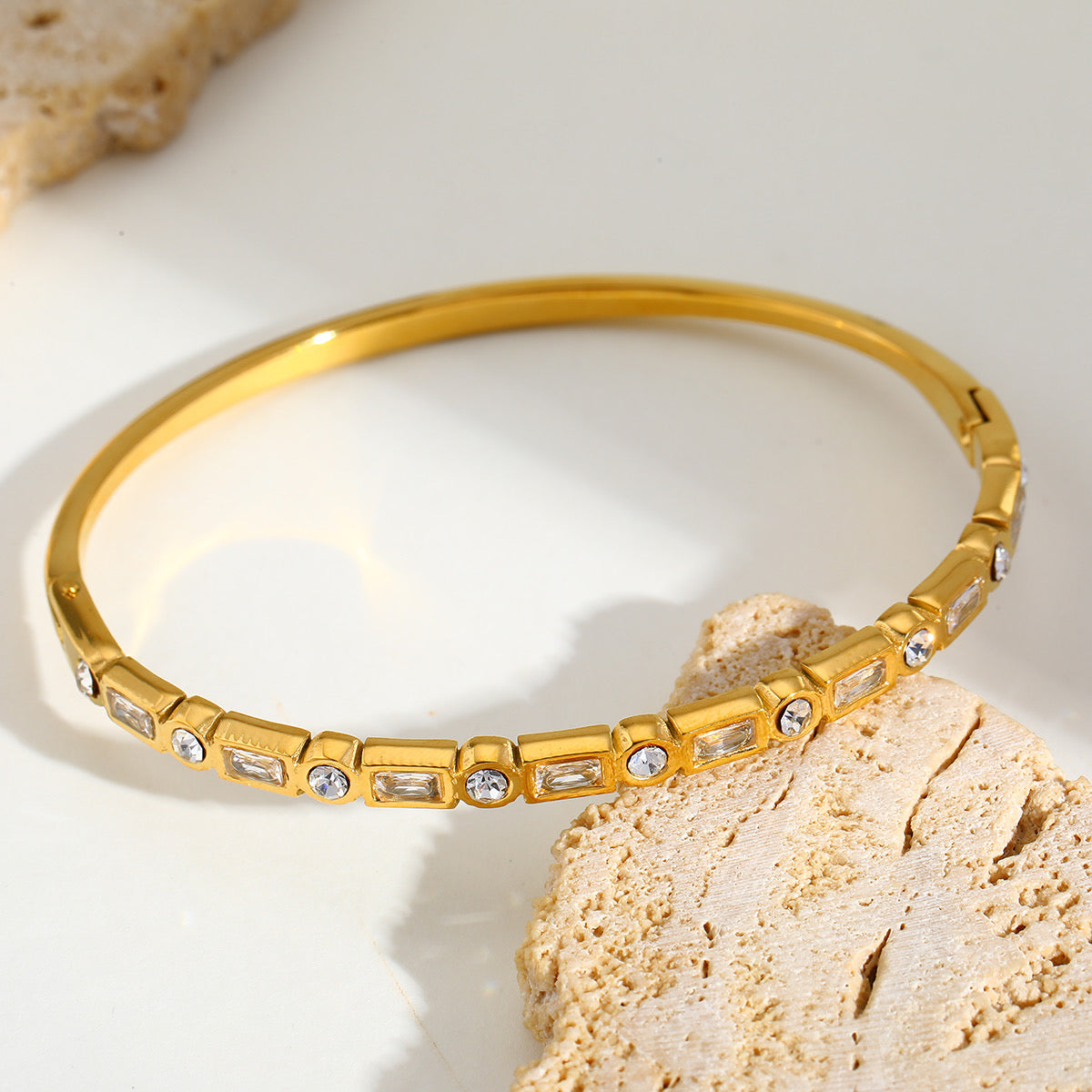 Stainless Steel 18K Gold Embedded Zirconia Star